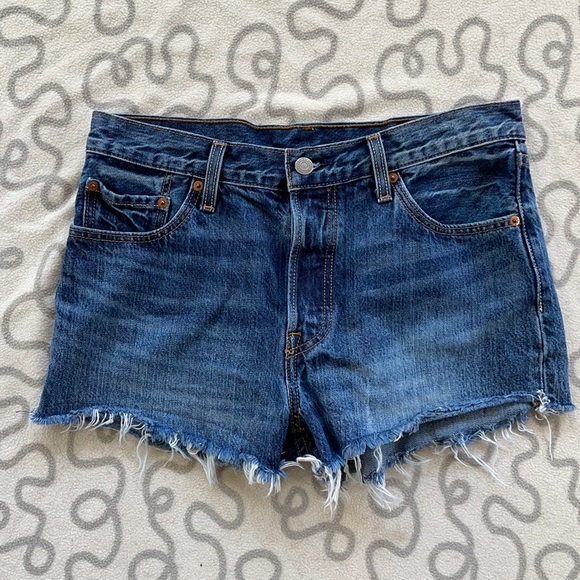 Levi's Pants - Levi’s 501 High Rise Raw Hem Shorts